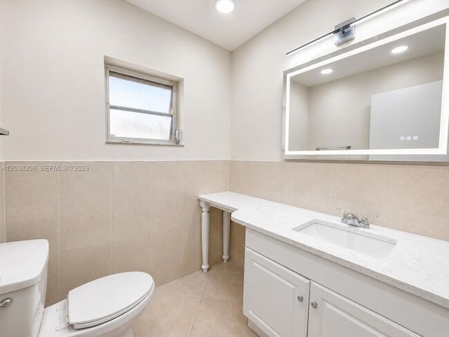 Building Photo - 11188 Sandpoint Terrace