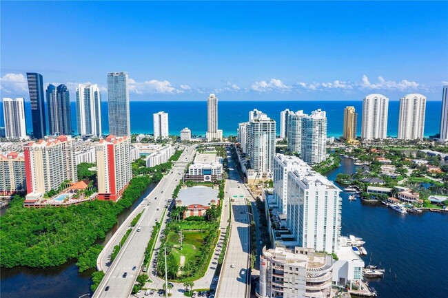 Building Photo - 400 Sunny Isles Blvd