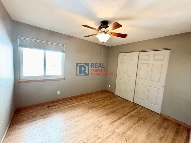 Building Photo - 9349 Waterford Ct