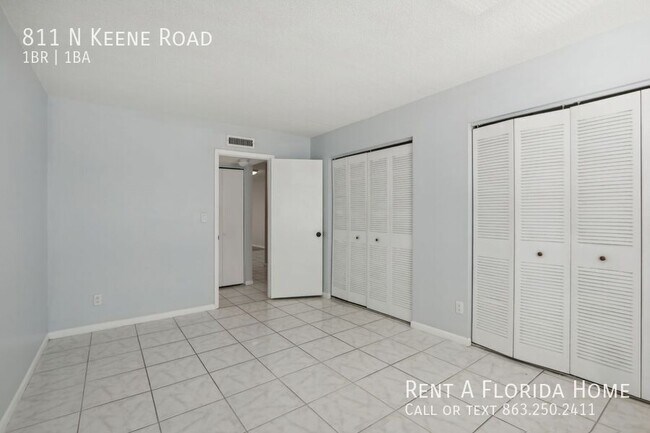 Building Photo - 811 N Keene Rd