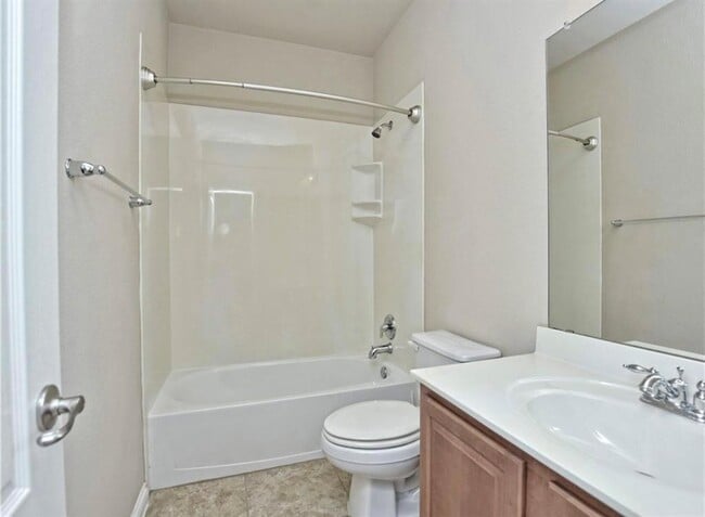 Building Photo - 310 Steer Acres Ct
