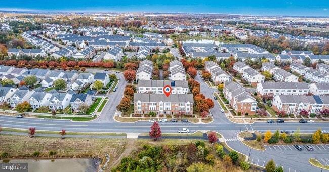 Building Photo - 25065 Riding Center Dr