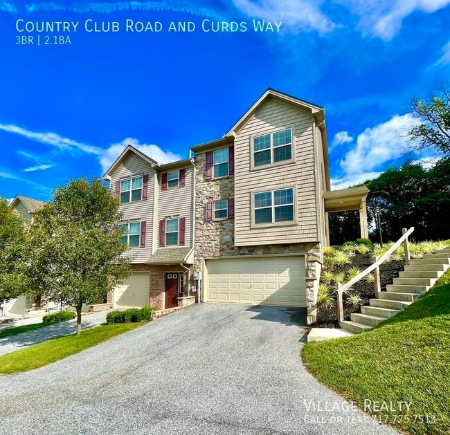 Building Photo - 703 Country Club Rd