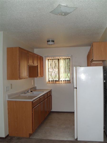 Building Photo - 2 br, 1 bath Apartment - North Scott Villa