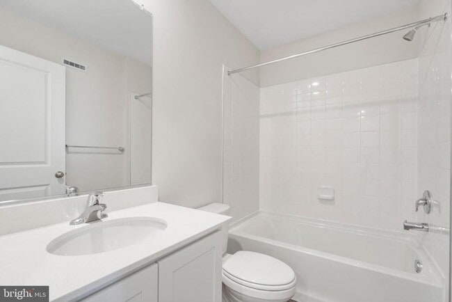 Building Photo - 7428 Fern Gully Way