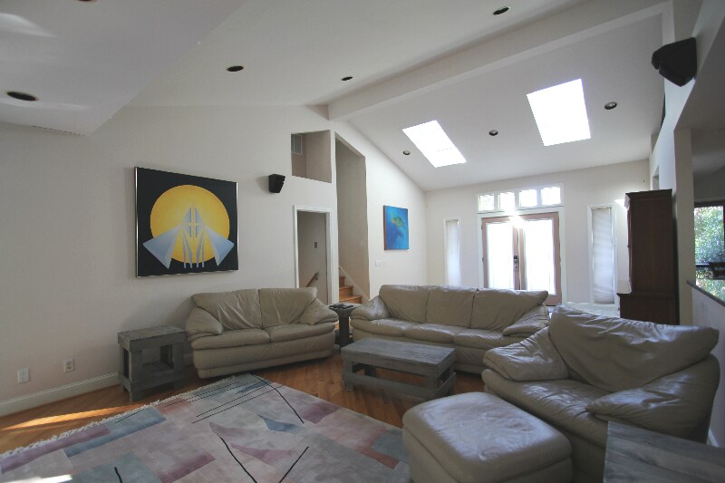 Building Photo - 1148 Kettle Ct NW