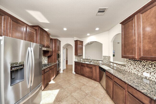 Building Photo - 5038 Gold Haven Dr