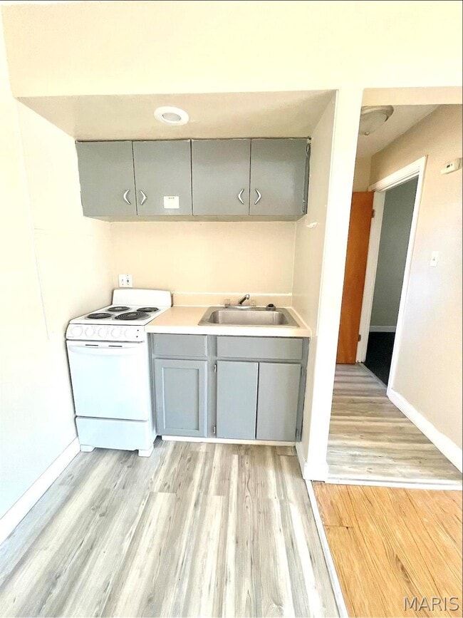 Building Photo - 9902 W Main St