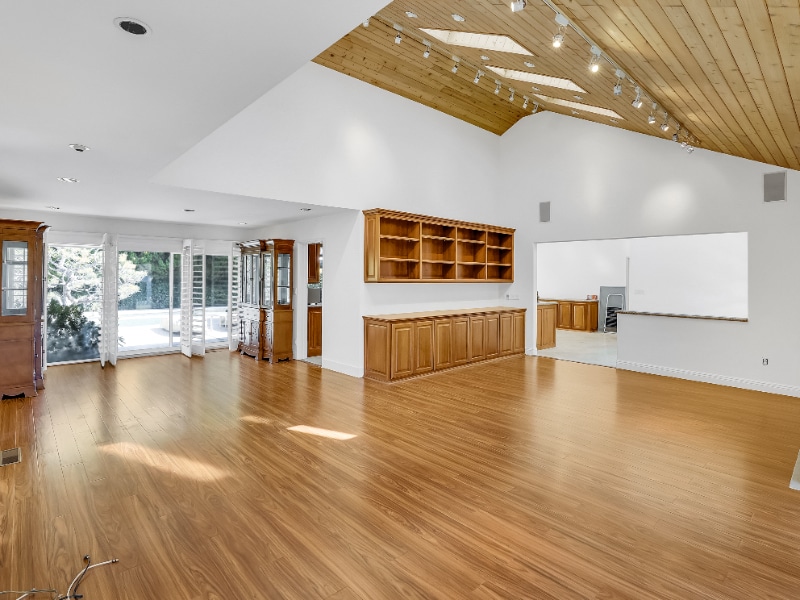 Building Photo - 1542 Santiago Dr