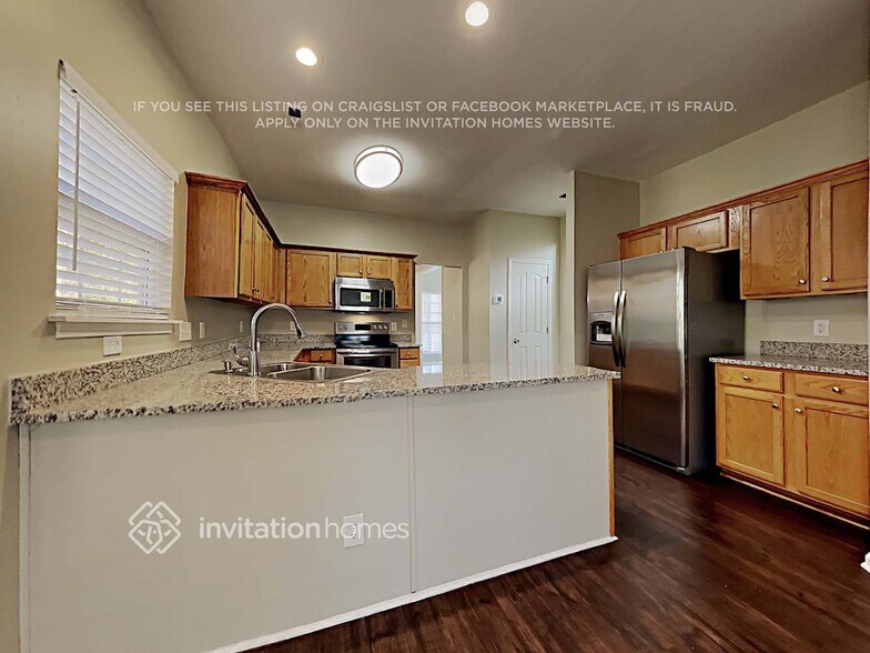 Building Photo - 8244 Hornwood Ct