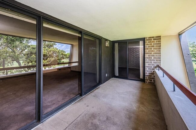 Building Photo - 36750 US Hwy 19 N