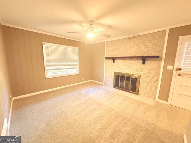 Building Photo - 1397 Jewell Ct