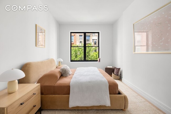 Building Photo - 53 W 85th St