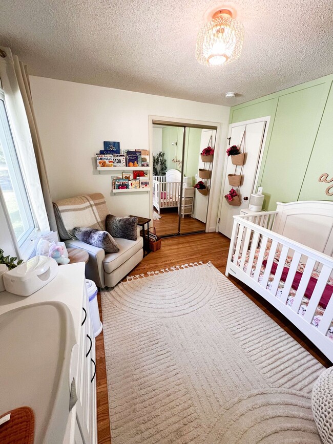 Bed 2 - 8434 Colfax Ave S