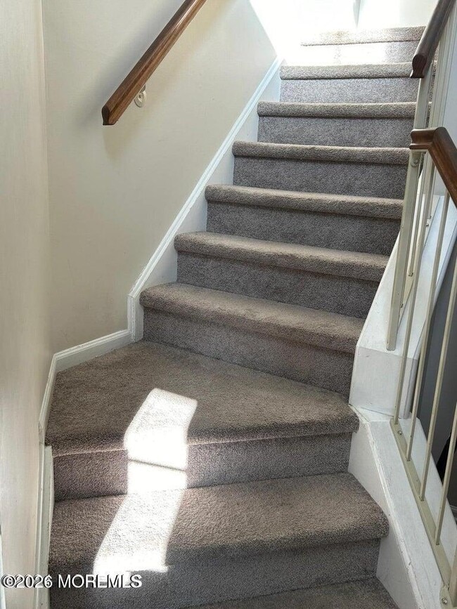 Building Photo - 93 Heron Ct