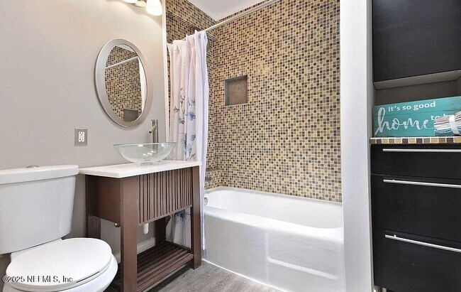 Building Photo - 14443 Stacey Rd