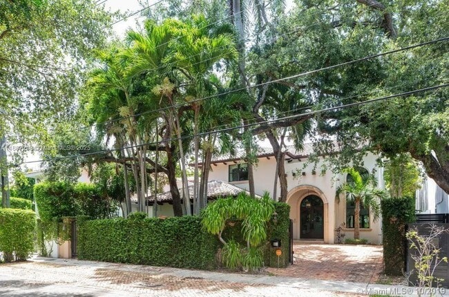 Primary Photo - 2561 Trapp Ave