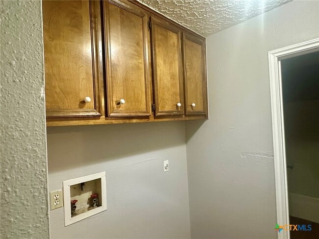 Building Photo - 1103 Hillyer St