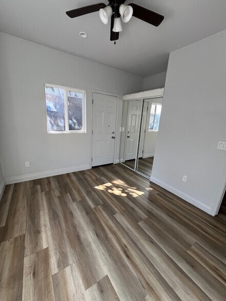 Building Photo - 4917 S San Pedro St