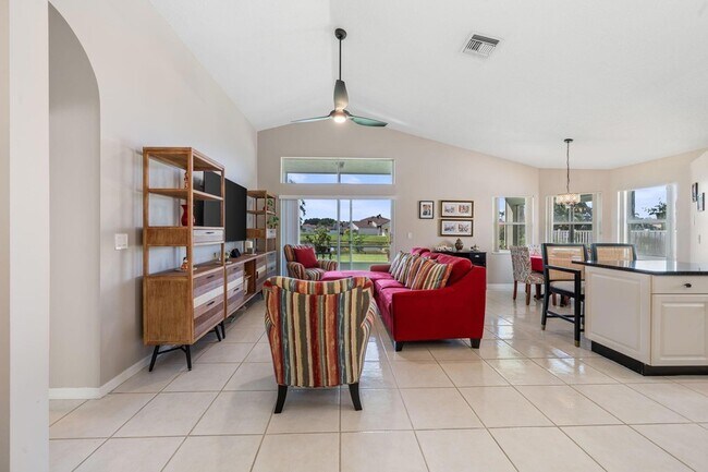 Building Photo - 3665 Miramontes Cir