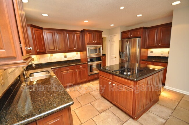 Building Photo - 2307 Fordcrest Dr