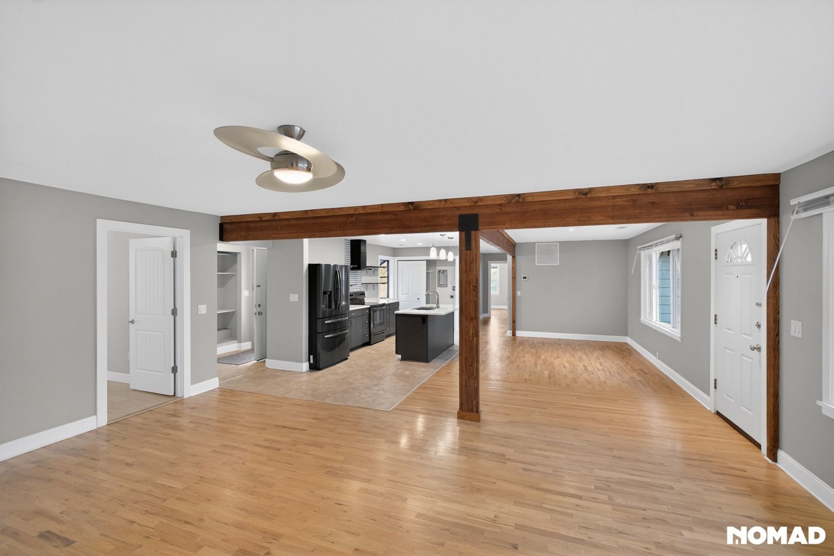 Building Photo - 785 Eastmont Ave