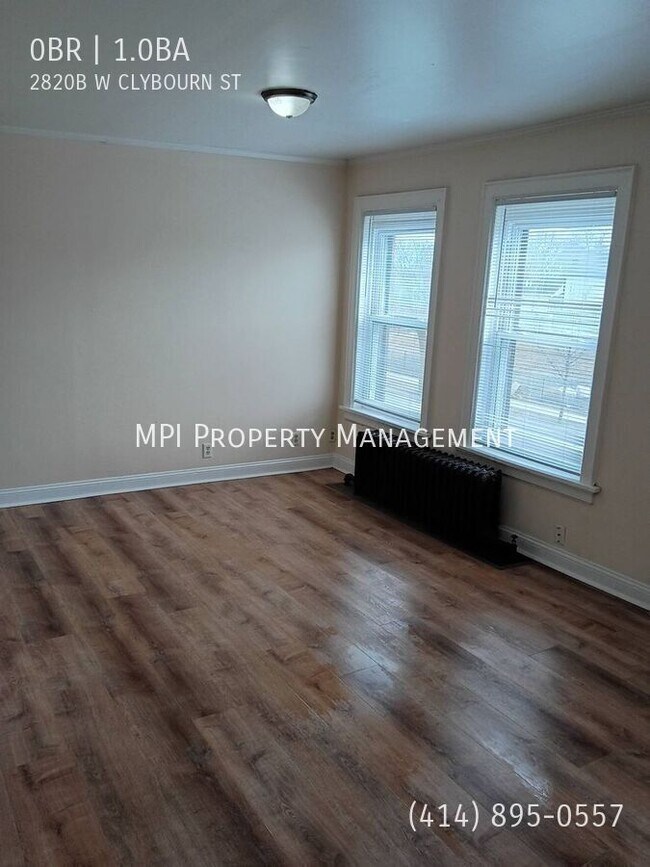 Building Photo - 2820B W CLYBOURN St