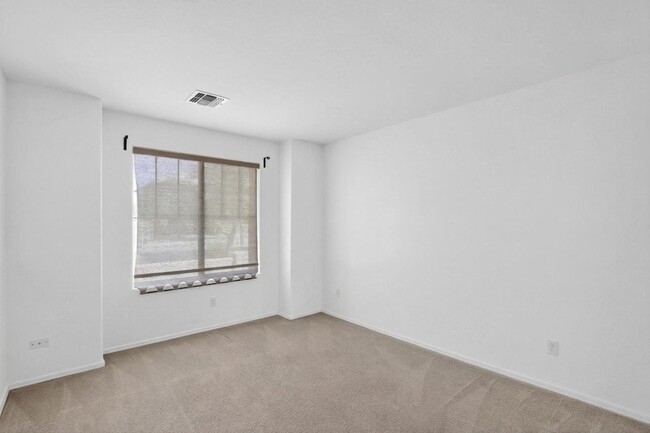 Building Photo - 6550 S 44th Ave