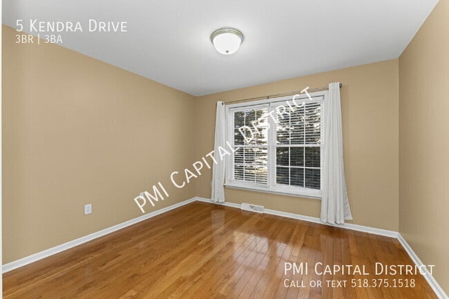 Building Photo - 5 Kendra Dr