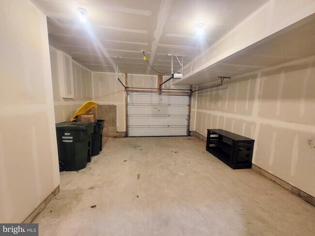 Building Photo - 1842 Boulder Dr