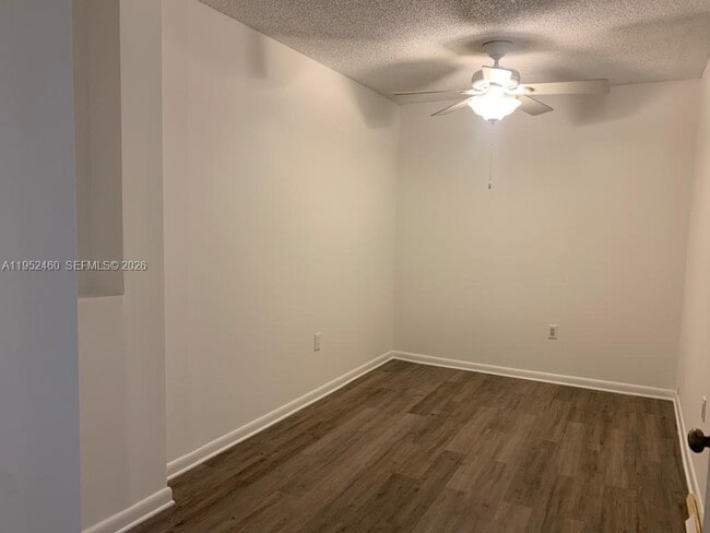 Building Photo - 1703 Whitehall Dr