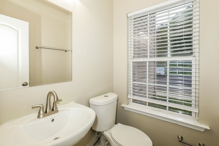 Building Photo - 2883 Windsor Forrest Ct