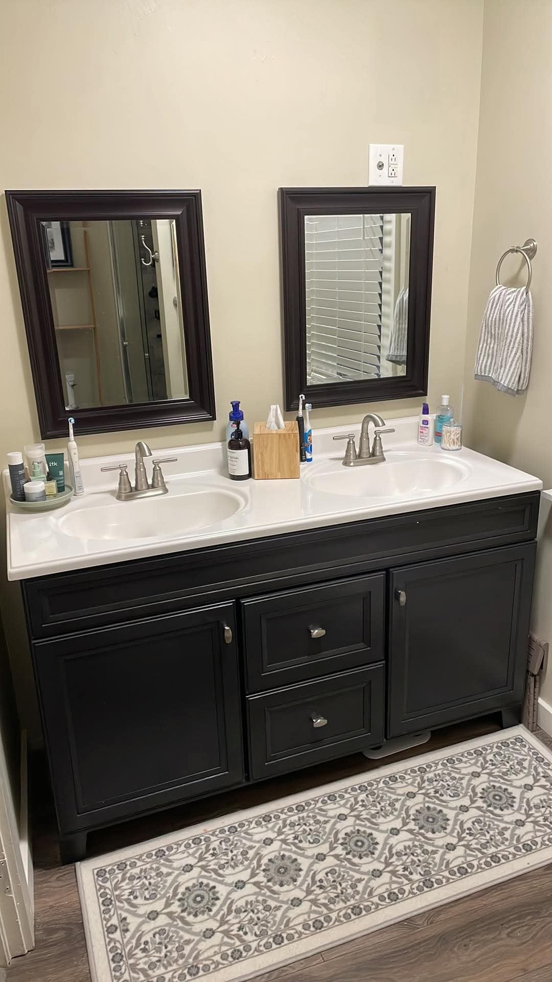 Building Photo - 501 5th St