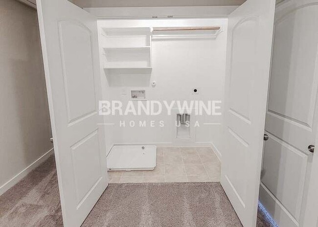 Building Photo - 10328 Ida Gdn Wy