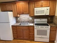 Building Photo - 16 Columbian St