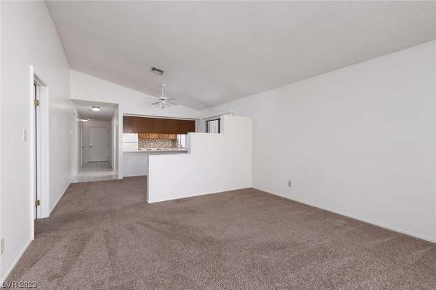 Building Photo - 8432 Mulcahy Ave