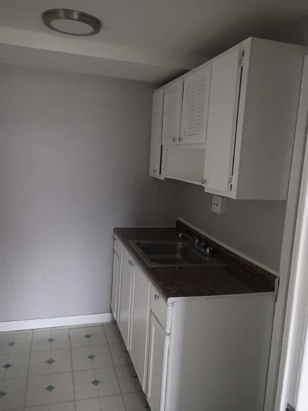 Building Photo - 13444 Euclid Ave