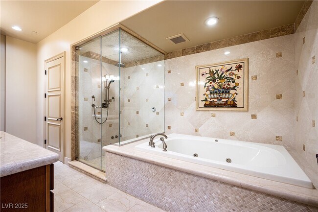 Building Photo - 9101 Alta Dr
