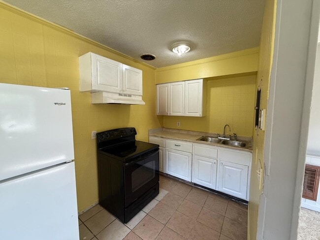 Building Photo - 4505 Wrico Dr