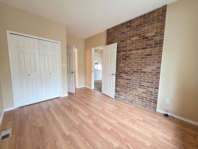 Building Photo - Cozy Condo In Pinon Sun Condominium!!!!