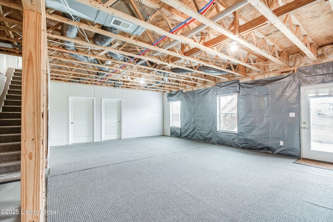 Building Photo - 16302 Spitfire Lake Path
