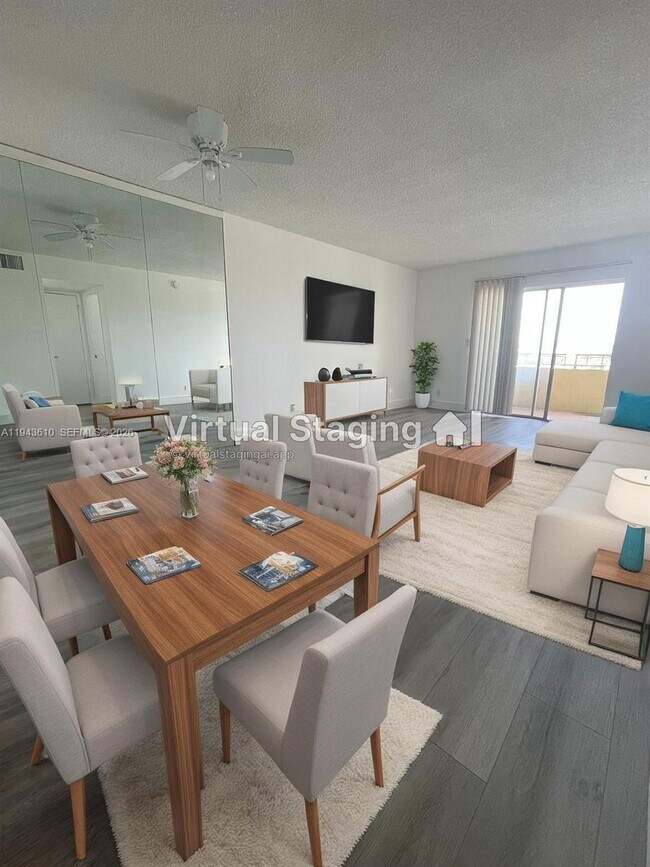 Building Photo - 900 NE 18th Ave