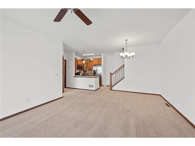 Building Photo - Awesome otesgo property for lease, 3 beds 2 baths, updates through-out!