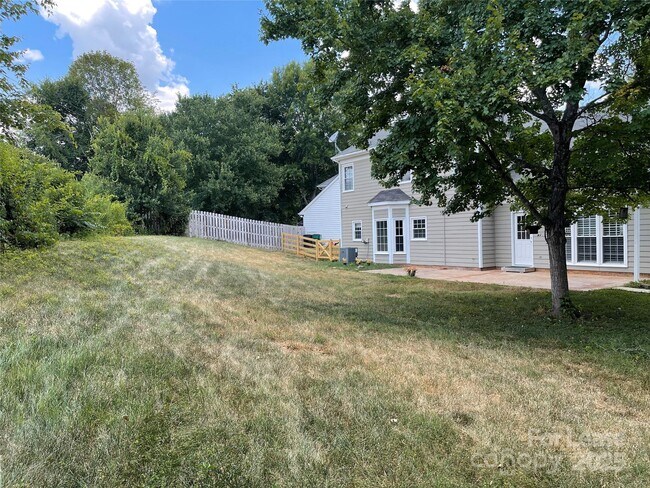 Building Photo - 8509 Netherfield Ct