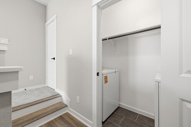 Building Photo - 11303 Stonework Grv Ln