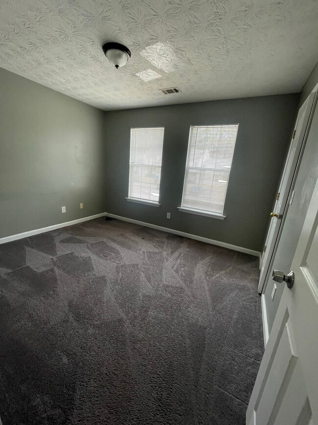 Building Photo - 2337 Wellington Cir