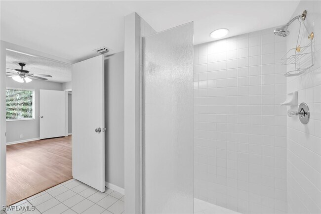Building Photo - 7791 Esmeralda Way