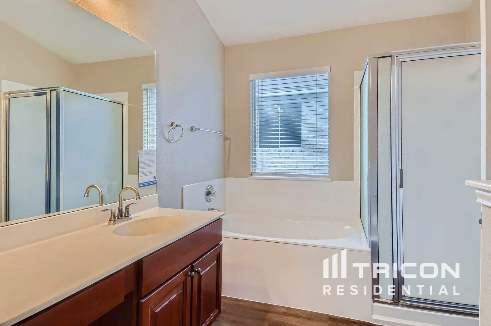 Building Photo - 1411 Catalina Dr