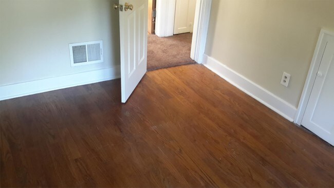 Building Photo - 4607 Marseilles St