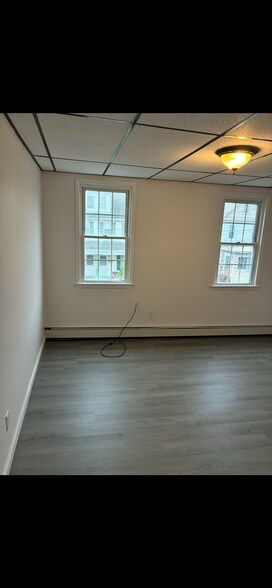 Building Photo - 3 Ross St